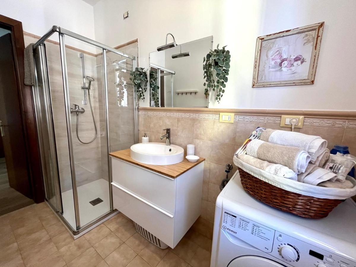 Family Apartment 2 Sirmione Esterno foto